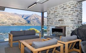 Spinnaker Apartment 5 - Christchurch Holiday Homes